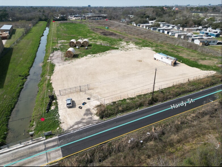 More Photos Of 13911 W Hardy Rd, Houston Land For Sale