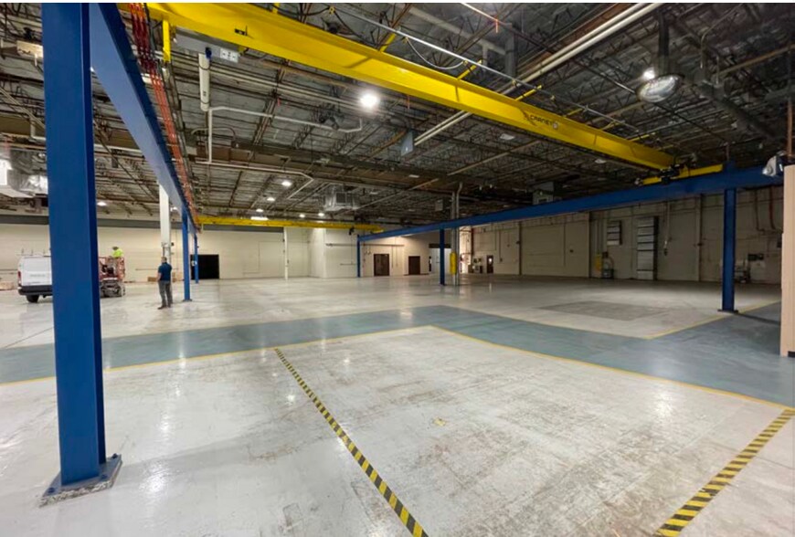 More Photos Of 3024 Symmes Rd, Hamilton Manufacturing For Lease