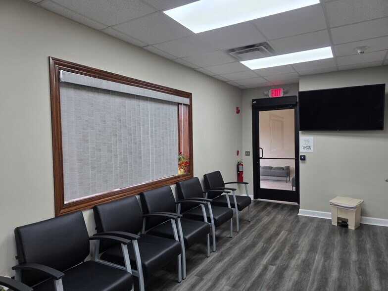 More Photos Of 16604 107th St, Orland Park Healthcare For Sale