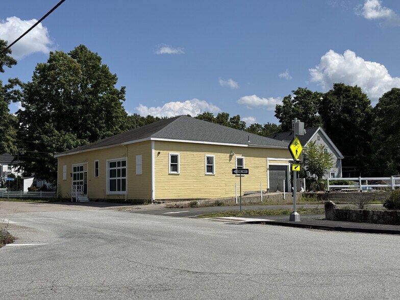 More Photos Of 132 Central St, Holliston Warehouse For Sale