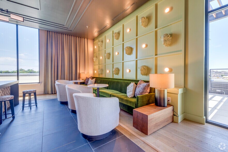 More Photos Of 2219 E 11th St, Tulsa Apartments For Lease