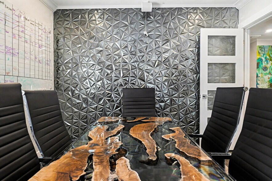 More Photos Of 1701-1709 Rogero Rd, Jacksonville Office Residential For Sale