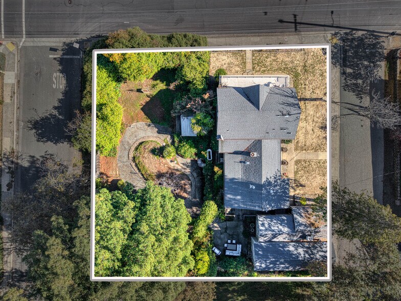 More Photos Of 825 N Forbes St, Lakeport Specialty For Sale