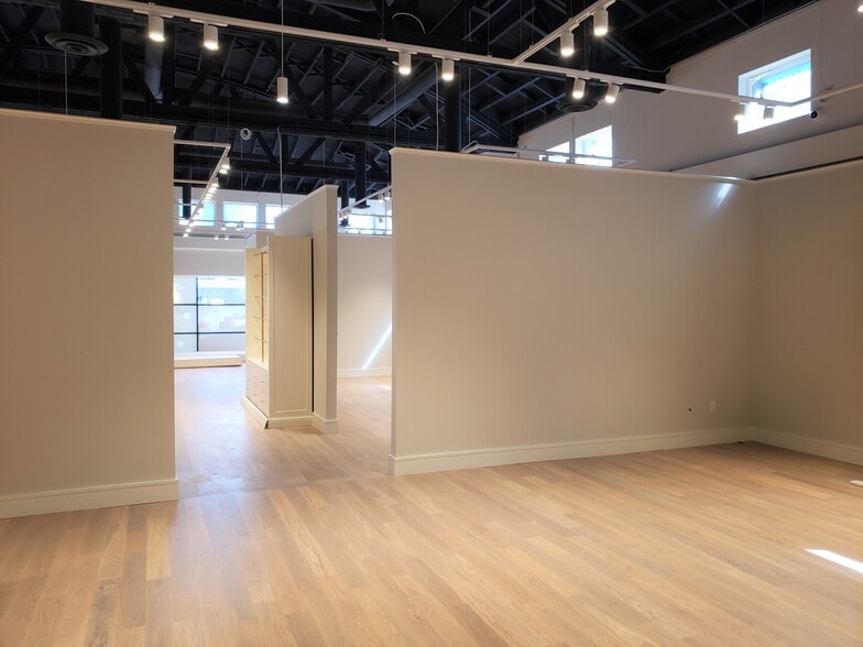 More Photos Of 301-315 Wilshire Blvd, Santa Monica Storefront Retail Office For Lease