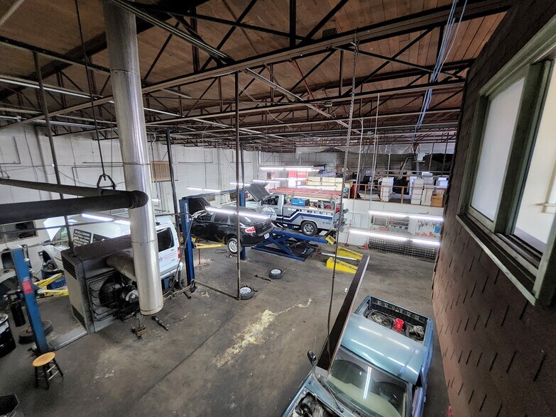 More Photos Of 1835 S State St, Salt Lake City Auto Repair For Sale