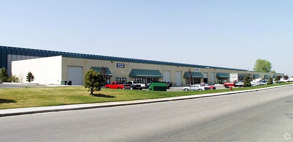 Primary Photo Of 800 E 64th Ave, Denver Showroom For Lease