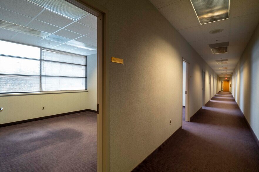 More Photos Of 22550 Hall Rd, Clinton Township Office For Sale