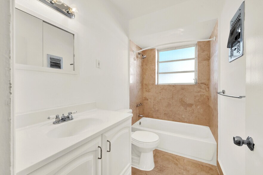More Photos Of 1316 NE 105th St, Miami Shores Apartments For Sale