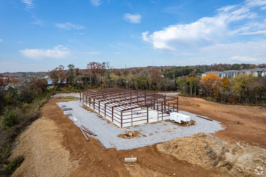 More Photos Of 11470 Outlet Dr, Knoxville Freestanding For Sale