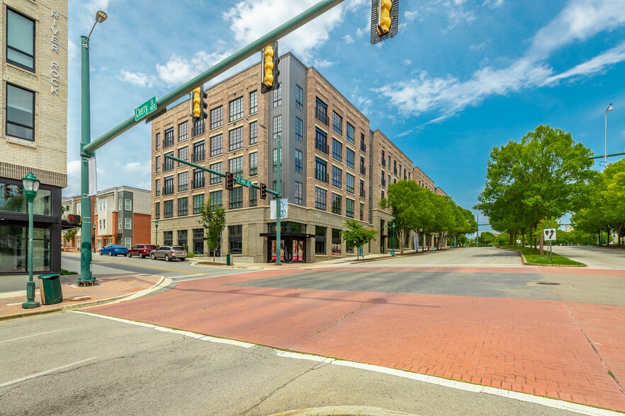 More Photos Of 355 Walnut St, Chattanooga Apartments For Lease