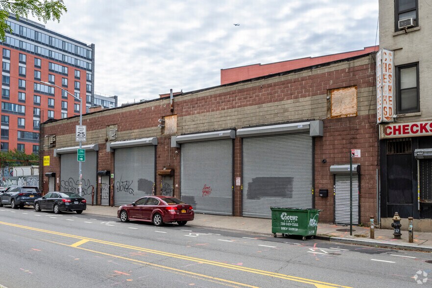 More Photos Of 114-120 Flushing Ave, Brooklyn Warehouse For Lease