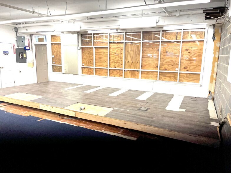 More Photos Of 719 W Nyack Rd, West Nyack Unknown For Lease