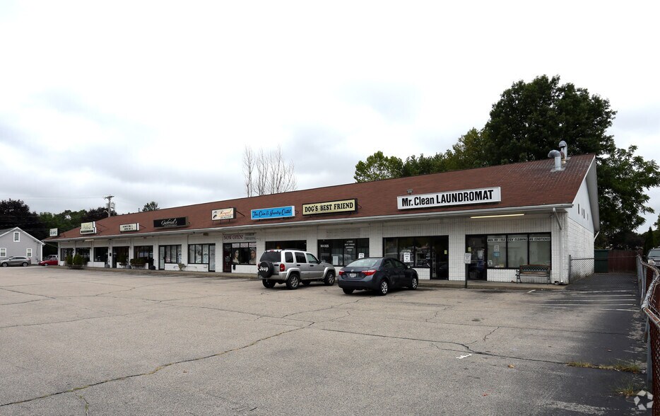 More Photos Of 37-39 Phenix Ave, Cranston Freestanding For Sale