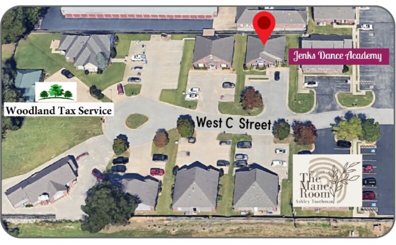 More Photos Of 1909 W C St, Jenks Office For Lease