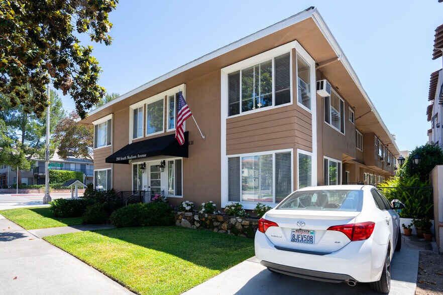 More Photos Of 200 S Madison Ave, Pasadena Apartments For Sale