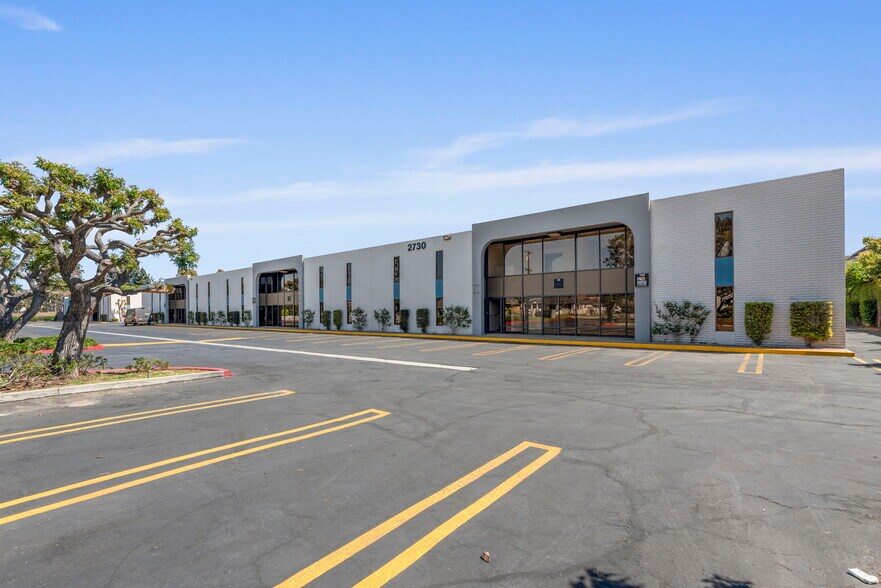 More Photos Of 2730 Monterey St, Torrance Unknown For Lease