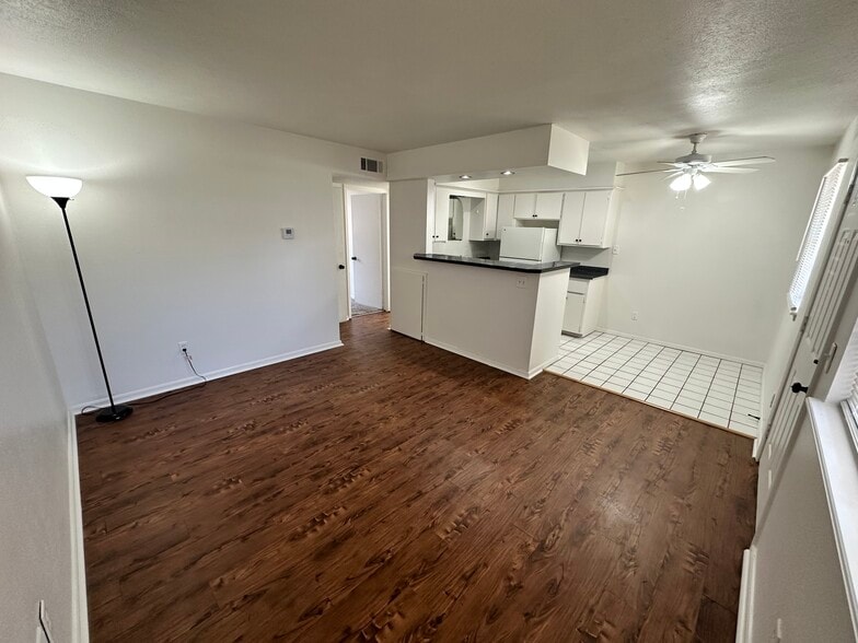 More Photos Of 700-710 NW 17th St, Oklahoma City Apartments For Sale