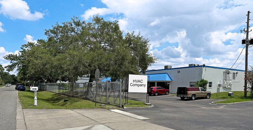 Primary Photo Of 7200 Gardner St, Winter Park Industrial For Lease