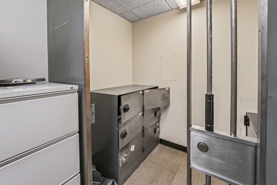 More Photos Of 903 Boulevard Route 50, Mays Landing Bank For Sale