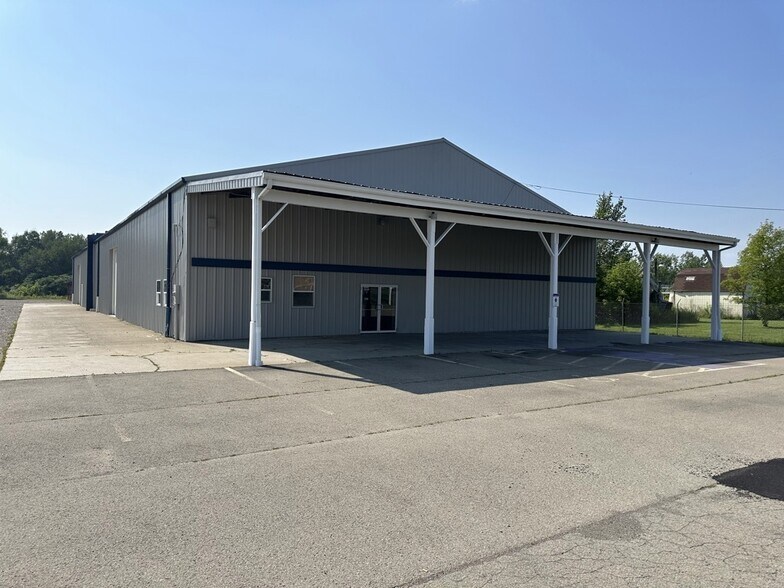 Primary Photo Of 12520 Olean Rd, Chaffee Freestanding For Lease