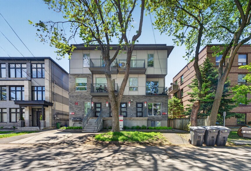 More Photos Of 14 Stevens Av, Ottawa Apartments For Sale