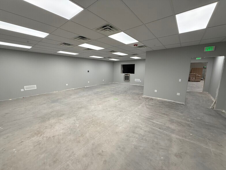 More Photos Of 4158 Links Dr, West Valley City Industrial For Lease