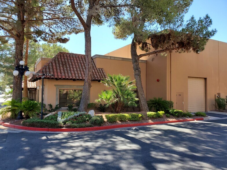 More Photos Of 145 E Reno Ave, Las Vegas Airplane Hangar For Sale