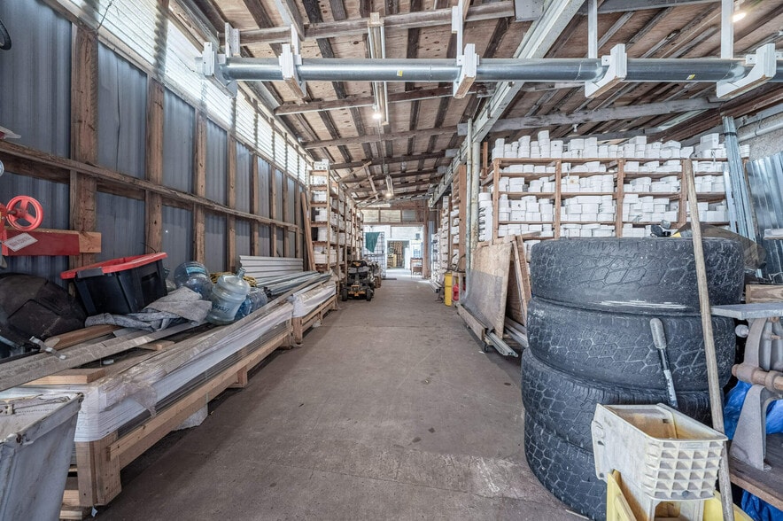 More Photos Of 160 W Haines Blvd, Lake Alfred Self Storage For Sale