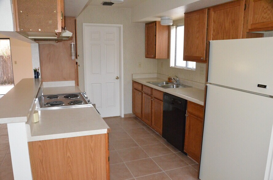 More Photos Of 2118 N Ralph Ave, Tucson Apartments For Sale