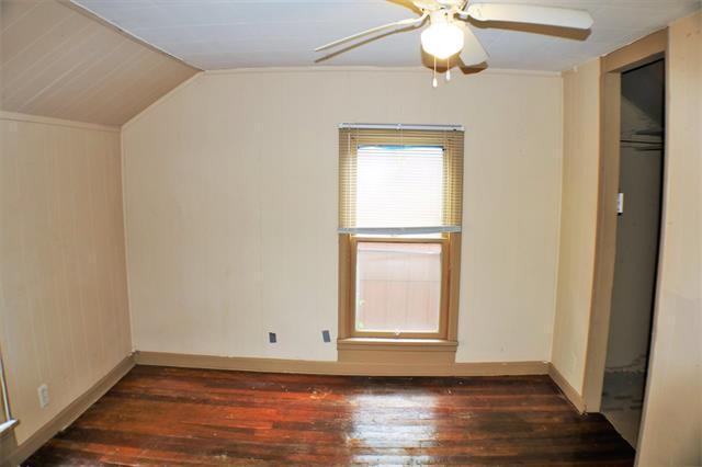 More Photos Of 803 E College St, Iowa City Apartments For Sale