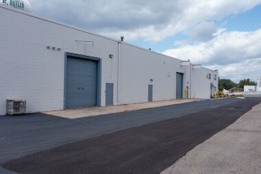 More Photos Of 12819 W Silver Spring Dr, Butler Warehouse For Lease