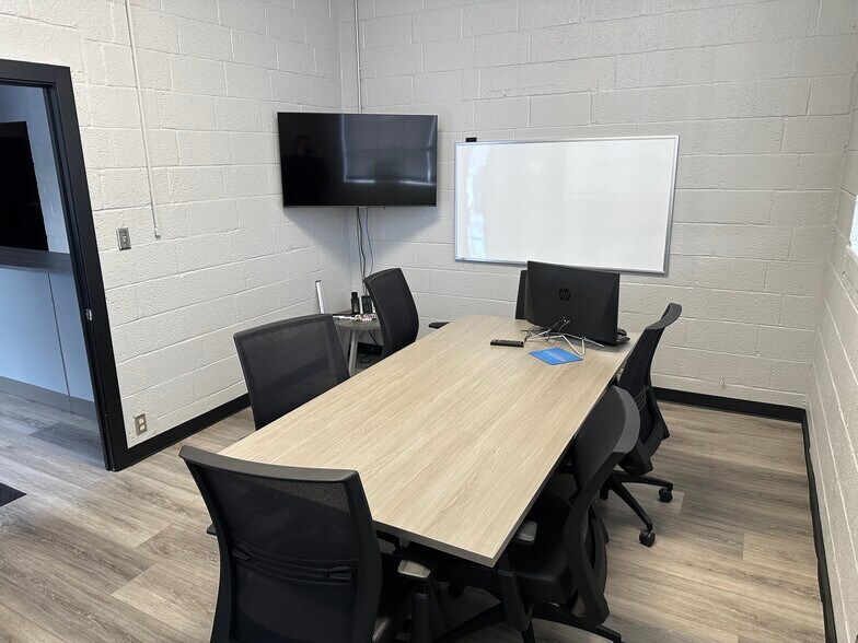 More Photos Of 815 Wildt St, Ann Arbor Warehouse For Lease