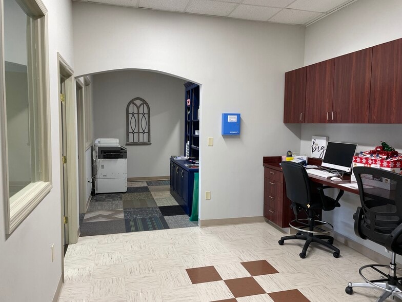 More Photos Of 6872 McCutcheon Rd, Chattanooga Storefront For Sale