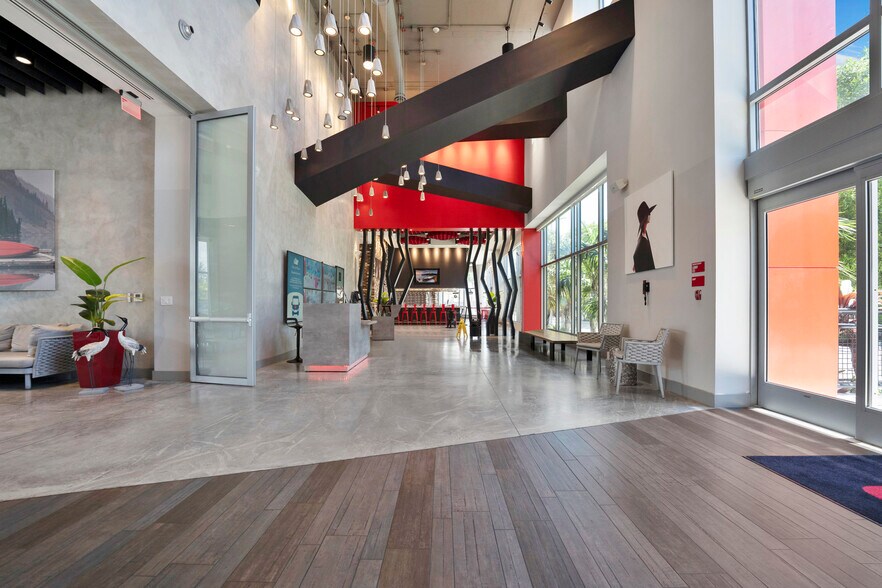 More Photos Of 3401 NW 25th St, Miami Hotel For Sale