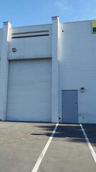 More Photos Of 34 Union Way, Vacaville Flex For Lease