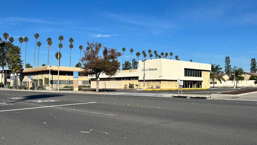 More Photos Of , Anaheim Office For Sale
