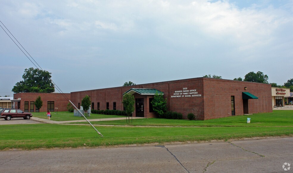 Primary Photo Of 2123 Shed Rd, Bossier City Loft Creative Space For Lease