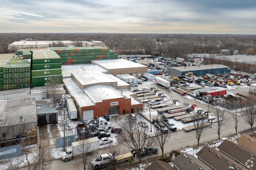 More Photos Of 1017 W 48th St, Chicago Warehouse For Lease