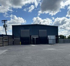More Photos Of 155 Irving Ave N, Minneapolis Distribution For Lease
