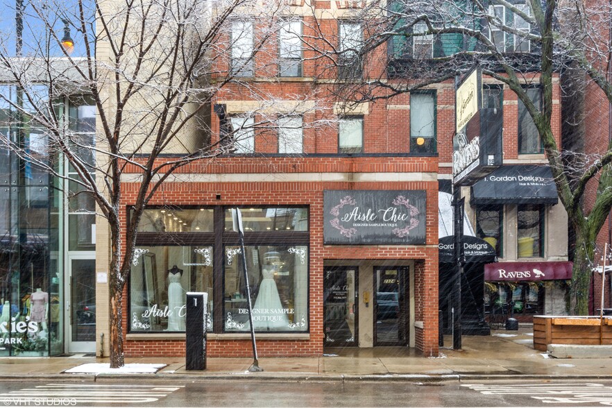 Primary Photo Of 2324 N Clark St, Chicago Storefront Retail Residential For Lease