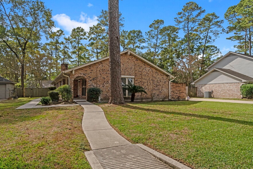 More Photos Of 1930 River Falls Dr, Kingwood Assisted Living For Sale