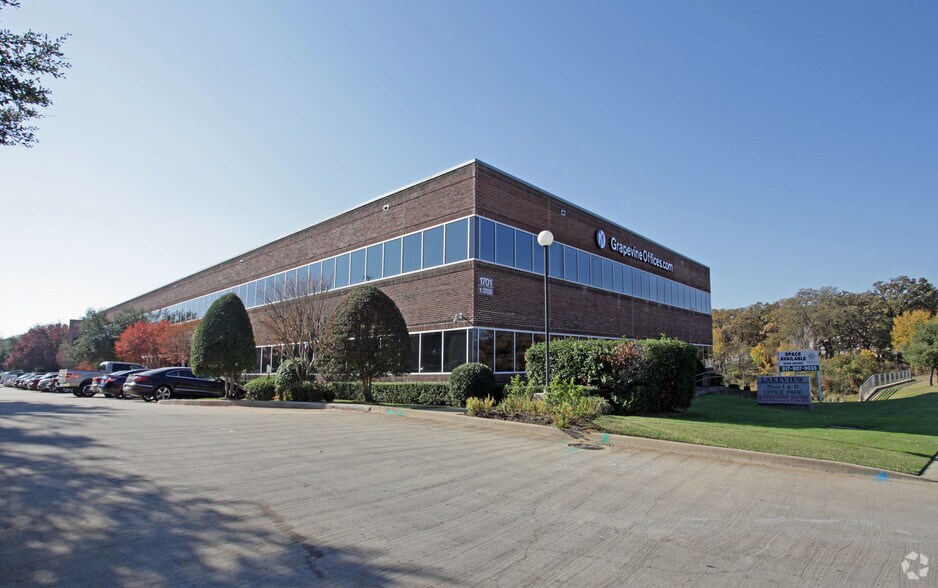 More Photos Of 1705 W Northwest Hwy, Grapevine Unknown For Lease