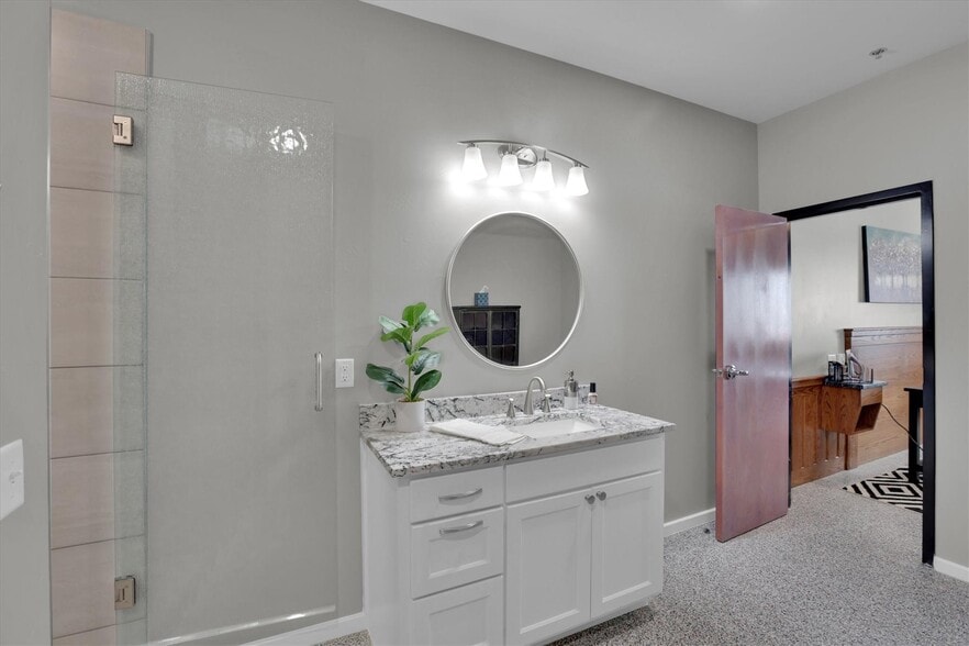 More Photos Of 3575 Lone Star Cir, Fort Worth Apartments For Sale