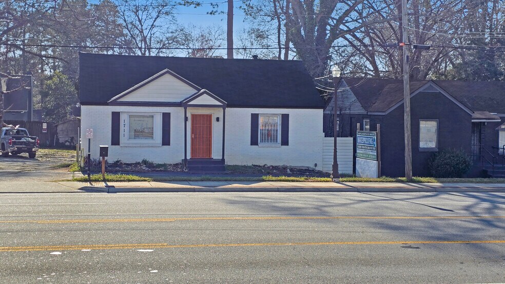 More Photos Of 1711 Candler Rd, Decatur Office Residential For Sale