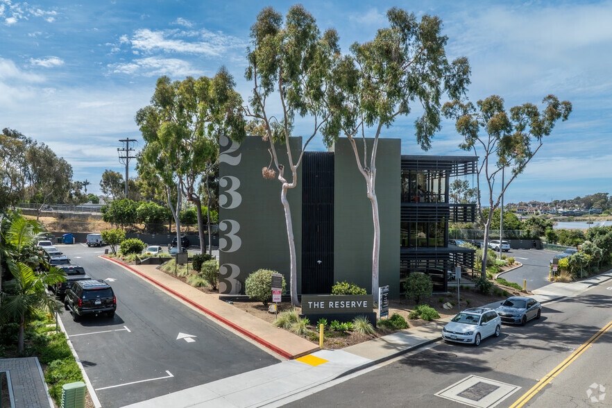 More Photos Of 2333 State St, Carlsbad Medical For Sale