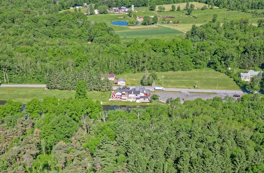 More Photos Of 160 Creamery Rd, Greenville Specialty For Sale