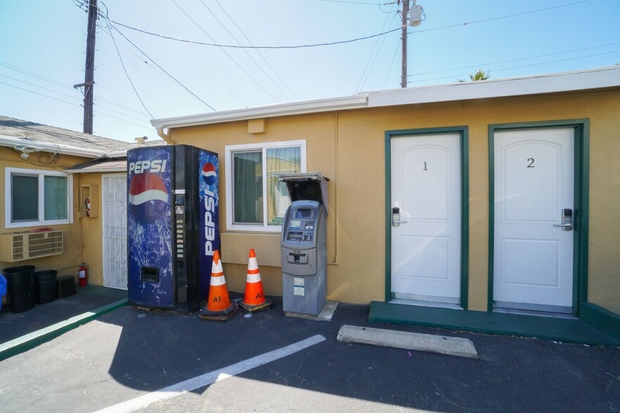 More Photos Of 3101 E Pacific Coast Hwy, Signal Hill Hotel For Sale