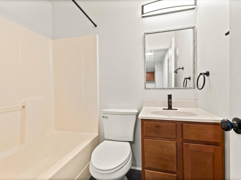 More Photos Of 112 Becky Dr, Greeneville Apartments For Sale
