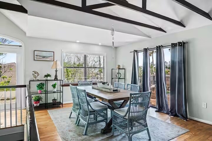 More Photos Of 3062 Beach Blvd S, Gulfport Freestanding For Sale