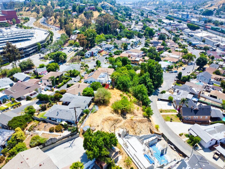 More Photos Of 5306 Borland rd, Los Angeles Land For Sale